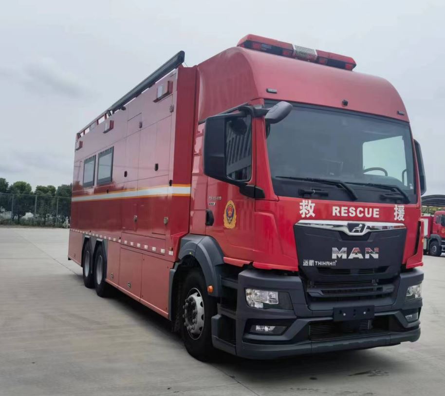 WKL5180TXFTZ2600/MN型通信指挥消防车